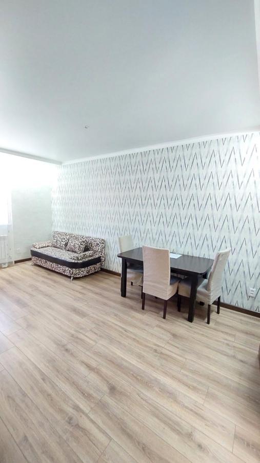 Astina Hotel Astana Buitenkant foto