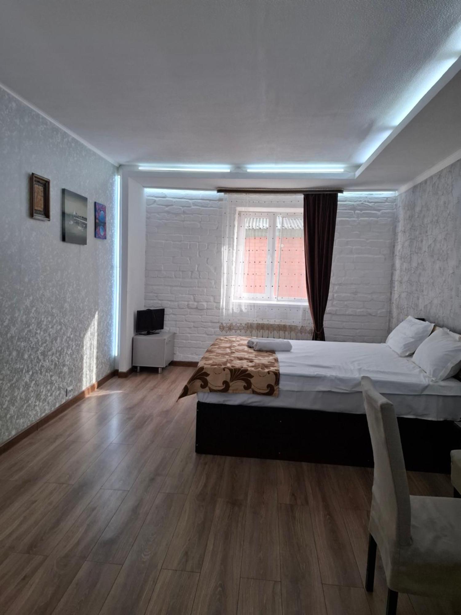 Astina Hotel Astana Buitenkant foto