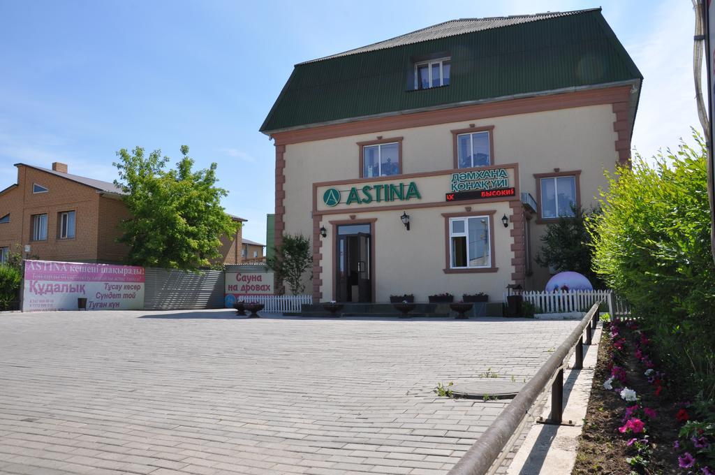 Astina Hotel Astana Buitenkant foto